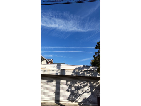 ２本ライン飛行機雲