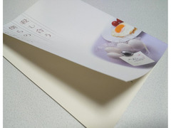 特殊紙・ボス雪に６色カラー印刷　独特の手触りと発色