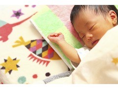 総務の山田さんに第一子誕生